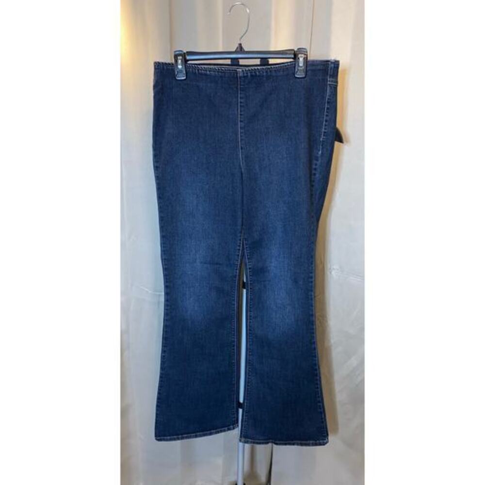 Jessica Simpson Pull-On Bootcut Jeans Women’s Size 31 Elastic Waist Stretch GUC